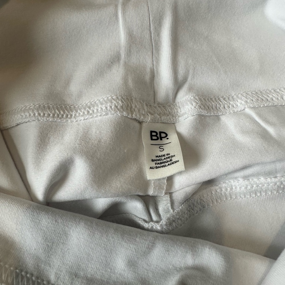BP by Nordstrom Highrise White Bike Shorts NWT Sz S - Picture 4 of 4